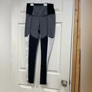Lucy Leggings Black Grey and White Mesh Size Small for Pilates or Yoga GUC